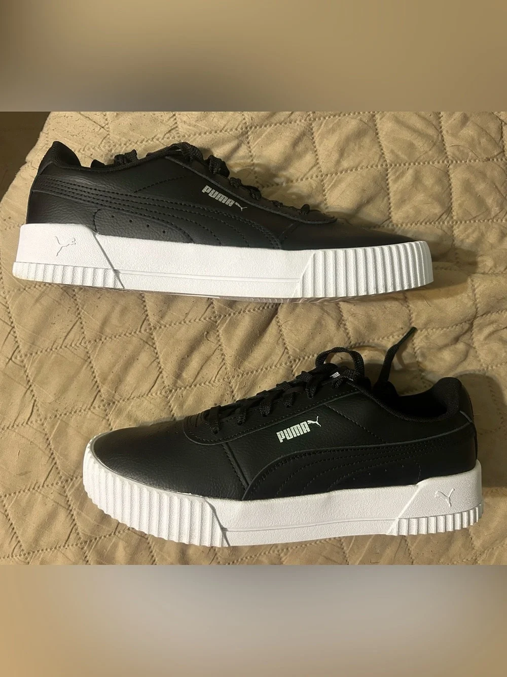 PUMA Carina 2.0 Black White Platform Sneakers Women's Size 10